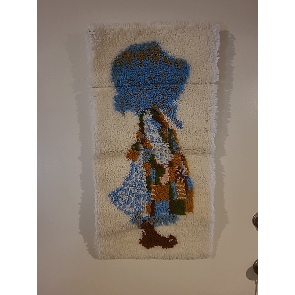 Vintage‎ Holly Hobbie Finished Latchhook Wall Hanging 30x15 inches Finished